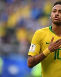 米兰体育官网- 奥格斯堡冬季引援锁定巴西前锋，转会费破纪录  