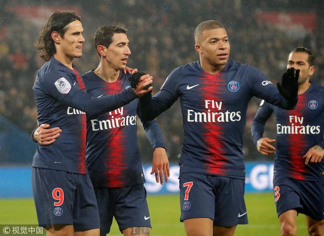  巴黎圣日耳曼主场大胜，内马尔助攻帽子戏法惊艳全场